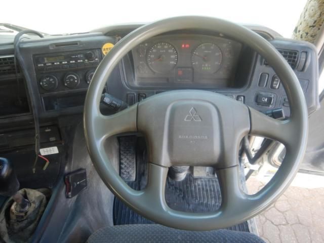 MITSUBISHI FUSOU SUPER GREAT 2012 Image 31