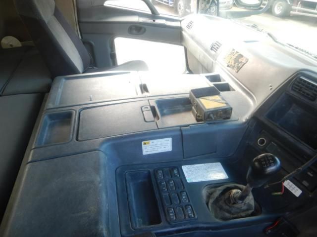 MITSUBISHI FUSOU SUPER GREAT 2012 Image 31