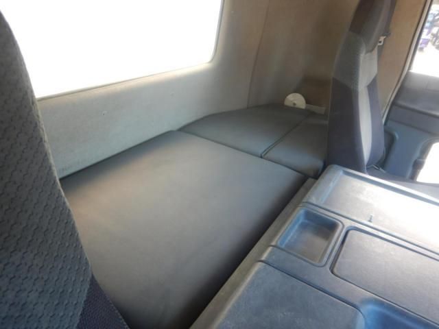 MITSUBISHI FUSOU SUPER GREAT 2012 Image 31