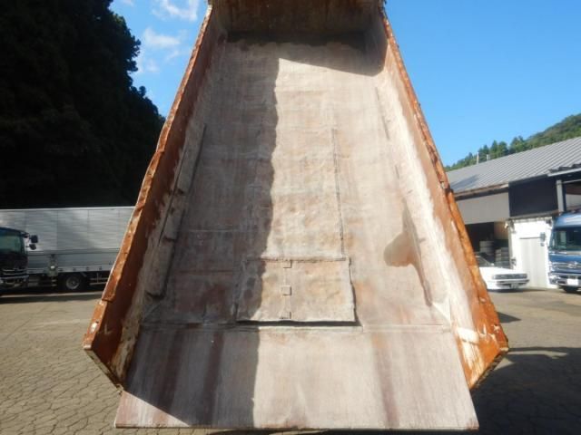 MITSUBISHI FUSOU SUPER GREAT 2012 Image 31