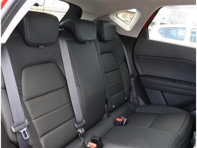 RENAULT CAPTUR 2022 Image 31