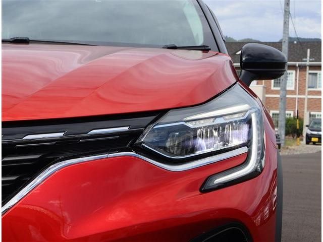 RENAULT CAPTUR 2022 Image 31