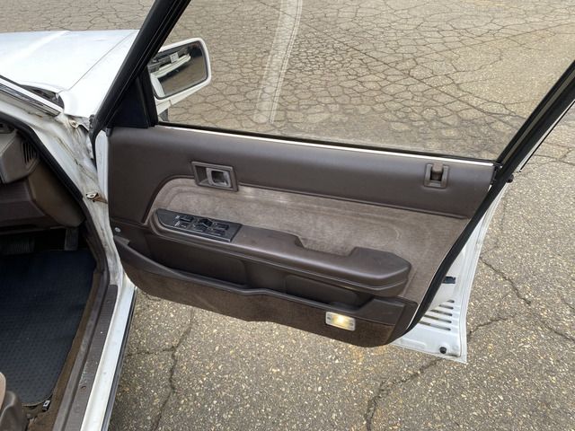 TOYOTA MARK2 WAGON 1992 Image 31