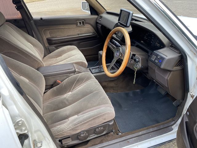 TOYOTA MARK2 WAGON 1992 Image 31