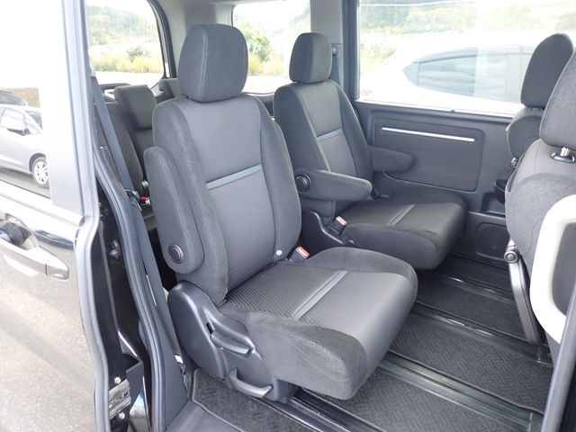 HONDA STEPWAGON SPADA 2018 Image 31