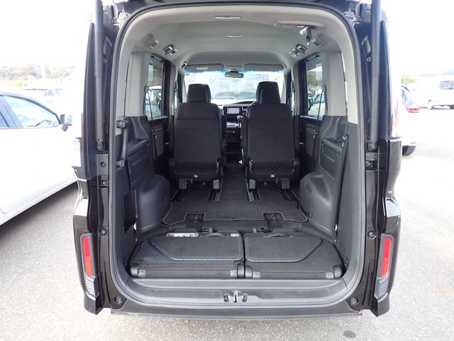 HONDA STEPWAGON SPADA 2018 Image 31