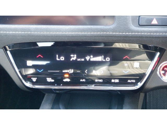 HONDA VEZEL HYBRID 2018 Image 31