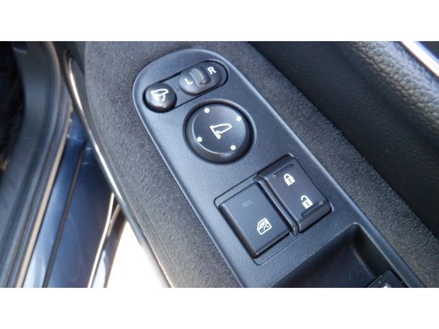 HONDA VEZEL HYBRID 2018 Image 31