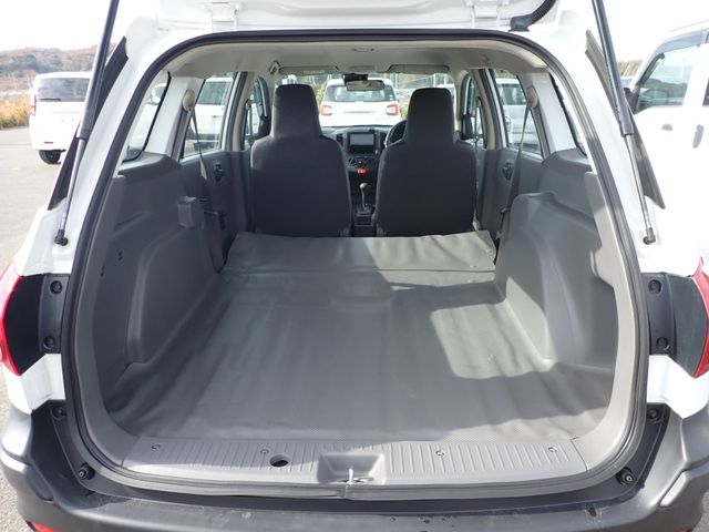 NISSAN NV150 AD 2WD 2021 Image 31