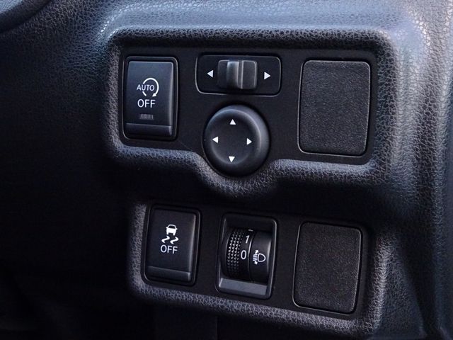 NISSAN NOTE 2018 Image 31