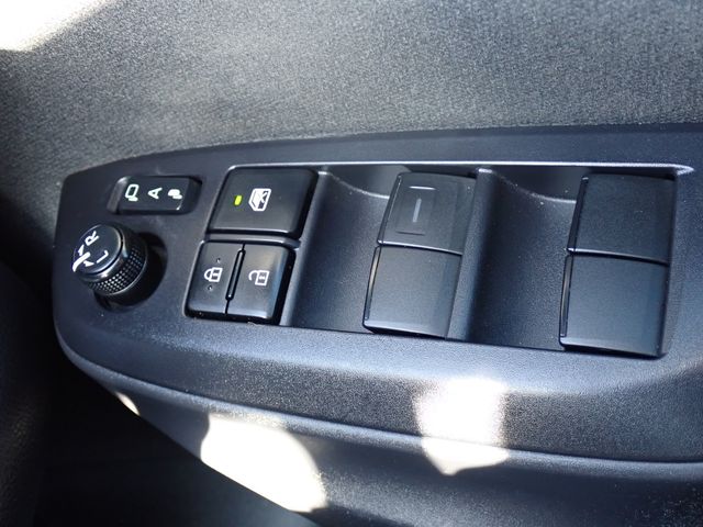 TOYOTA YARIS 2020 Image 31