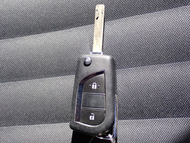 TOYOTA YARIS 2020 Image 31