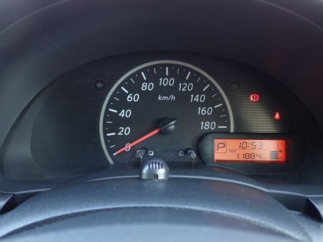 NISSAN MARCH 2018 Image 31