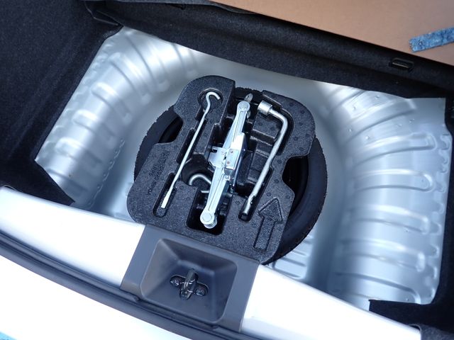 NISSAN MARCH 2018 Image 31