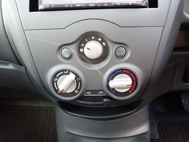 NISSAN NOTE 2018 Image 31