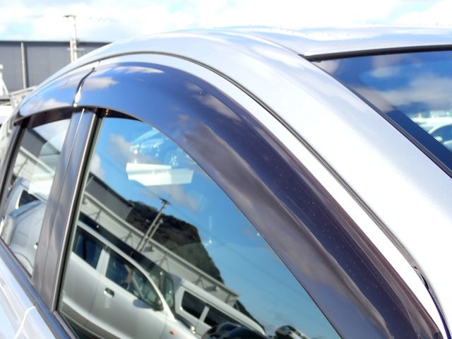 NISSAN NOTE 2018 Image 31