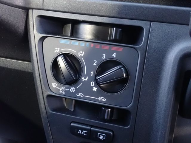 DAIHATSU HIJET CARGO 2021 Image 31