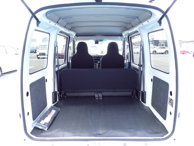 DAIHATSU HIJET CARGO 2021 Image 31