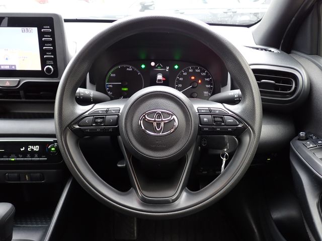 TOYOTA YARIS HYBRID 2020 Image 31