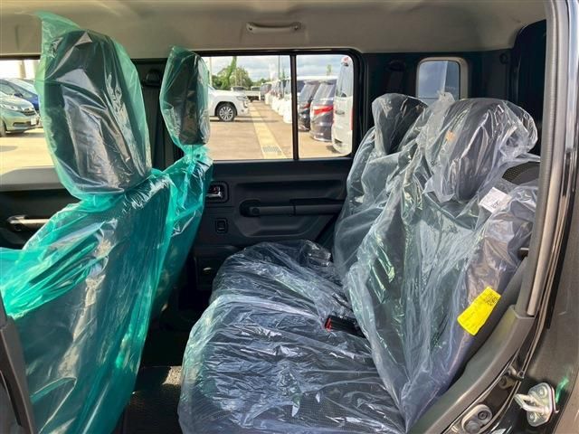 SUZUKI JIMNY NOMADE 2025 Image 31