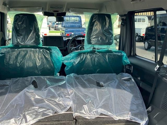 SUZUKI JIMNY NOMADE 2025 Image 31