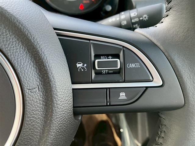 SUZUKI JIMNY NOMADE 2025 Image 31