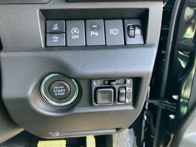 SUZUKI JIMNY NOMADE 2025 Image 31