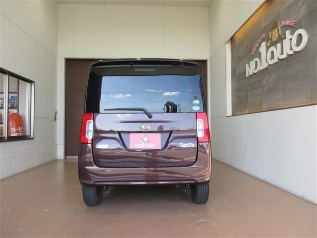 DAIHATSU TANTO 2014 Image 31