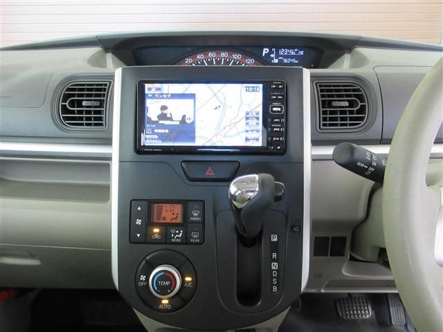 DAIHATSU TANTO 2014 Image 31