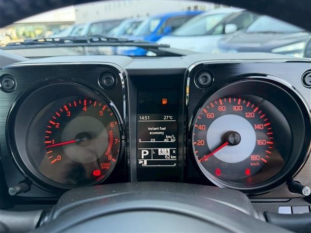 SUZUKI JIMNY 2025 Image 31