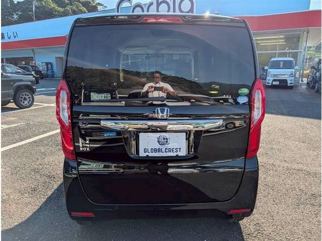 HONDA N BOX 2021 Image 31