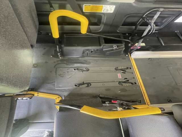 TOYOTA HIACE VAN 1.25T 2WD 2013 Image 31