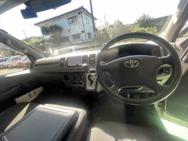 TOYOTA HIACE VAN 1.25T 2WD 2013 Image 31