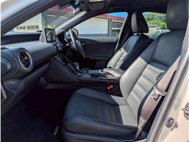 TOYOTA LEXUS IS300 2020 Image 31