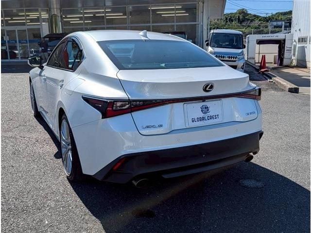 TOYOTA LEXUS IS300 2020 Image 31