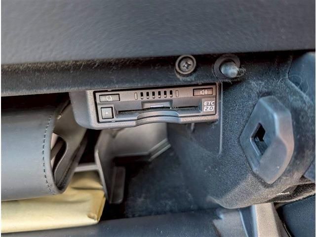 TOYOTA LEXUS IS300 2020 Image 31