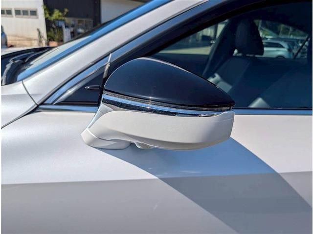 TOYOTA LEXUS IS300 2020 Image 31