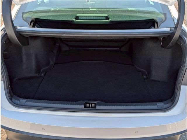 TOYOTA LEXUS IS300 2020 Image 31