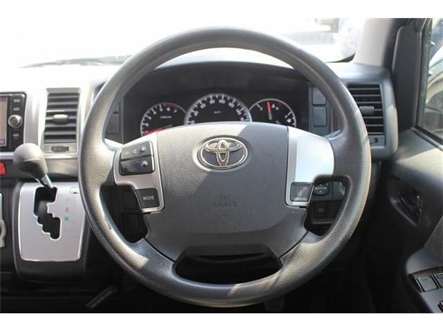 TOYOTA HIACE WAGON 2017 Image 31