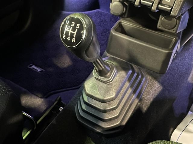 SUZUKI JIMNY 4WD 2021 Image 31