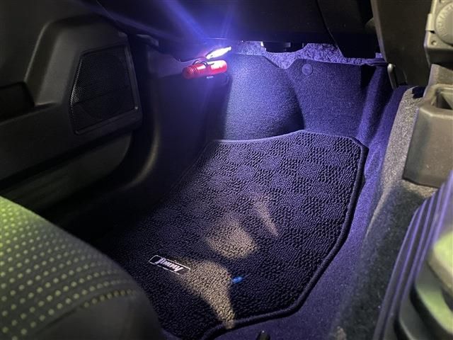 SUZUKI JIMNY 4WD 2021 Image 31