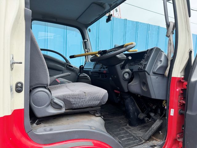 ISUZU ELF 2018 Image 31