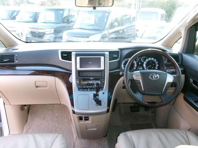 TOYOTA VELLFIRE 4WD 2013 Image 31