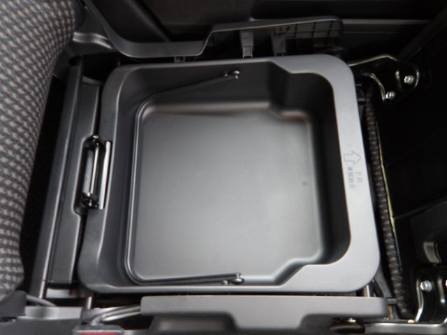 SUZUKI HUSTLER 2022 Image 31