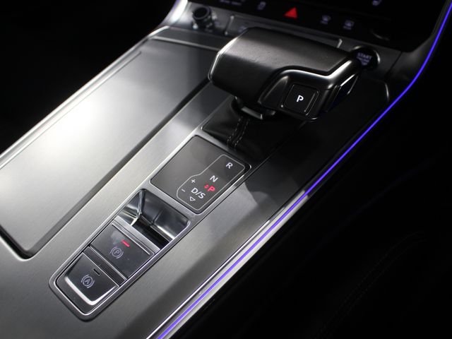 AUDI A6 AVANT 2024 Image 31