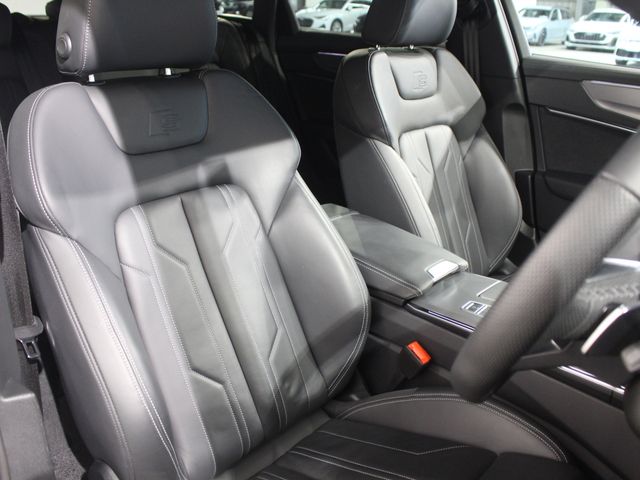 AUDI A6 AVANT 2024 Image 31