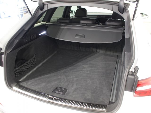 AUDI A6 AVANT 2024 Image 31