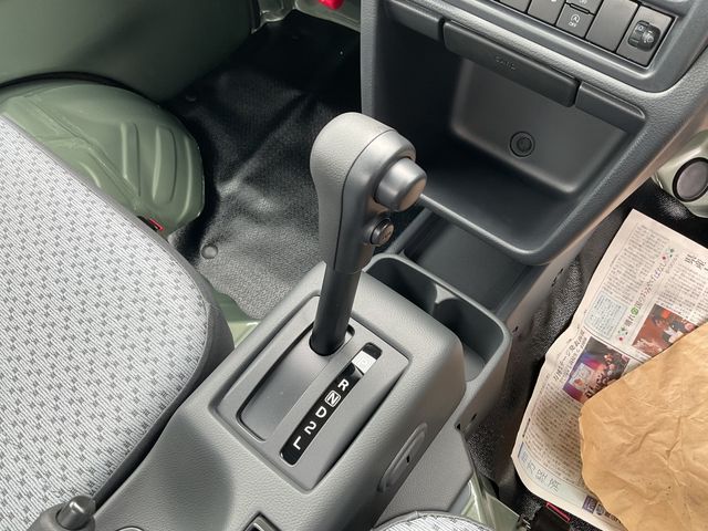 SUZUKI CARRY TRUCK 4WD 2025 Image 31