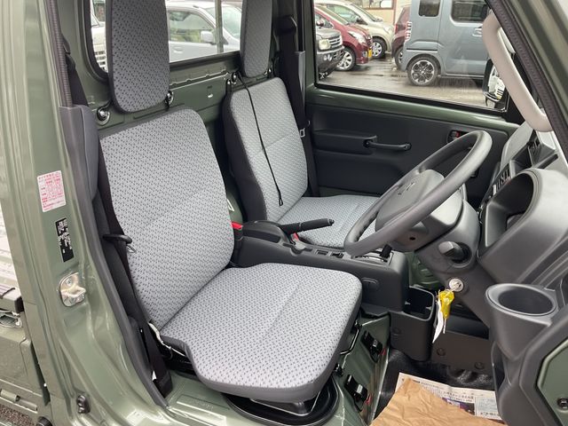 SUZUKI CARRY TRUCK 4WD 2025 Image 31