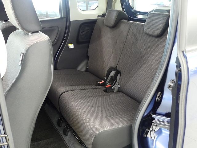 SUZUKI WAGON R SMILE 2022 Image 31